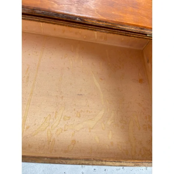 Vintage Wooden Hinged Lidded Box with Victorian Women Dancing Decoupage - Picture 8 of 12